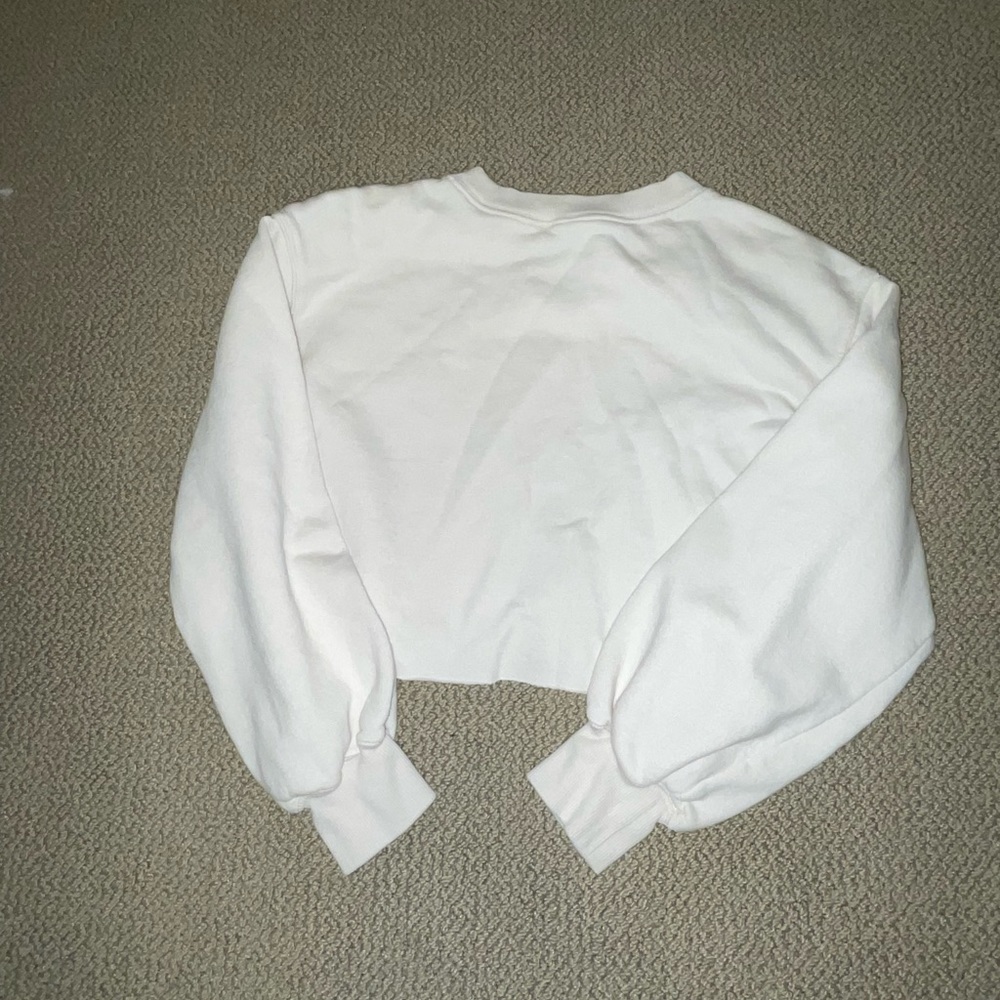 White sweatshirt